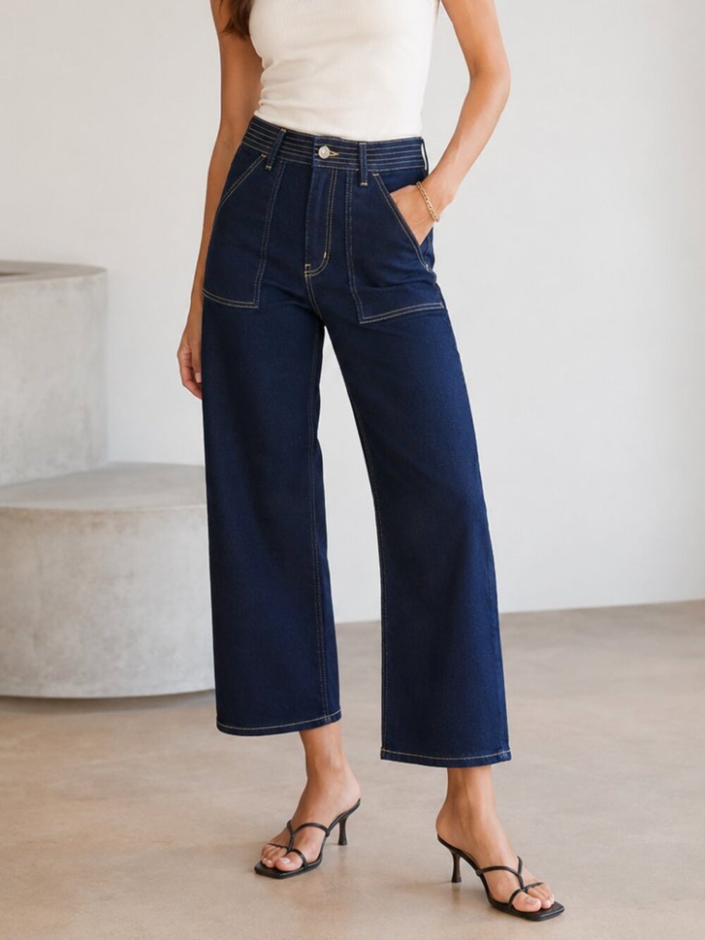 FRAME High Rise Wide Leg Jeans Size 28 Dark Blue Denim Utility Pocket Chic - Picture 2 of 14